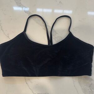 Greyson Women’s Velour Sports Bra – Size M– Black – Like New